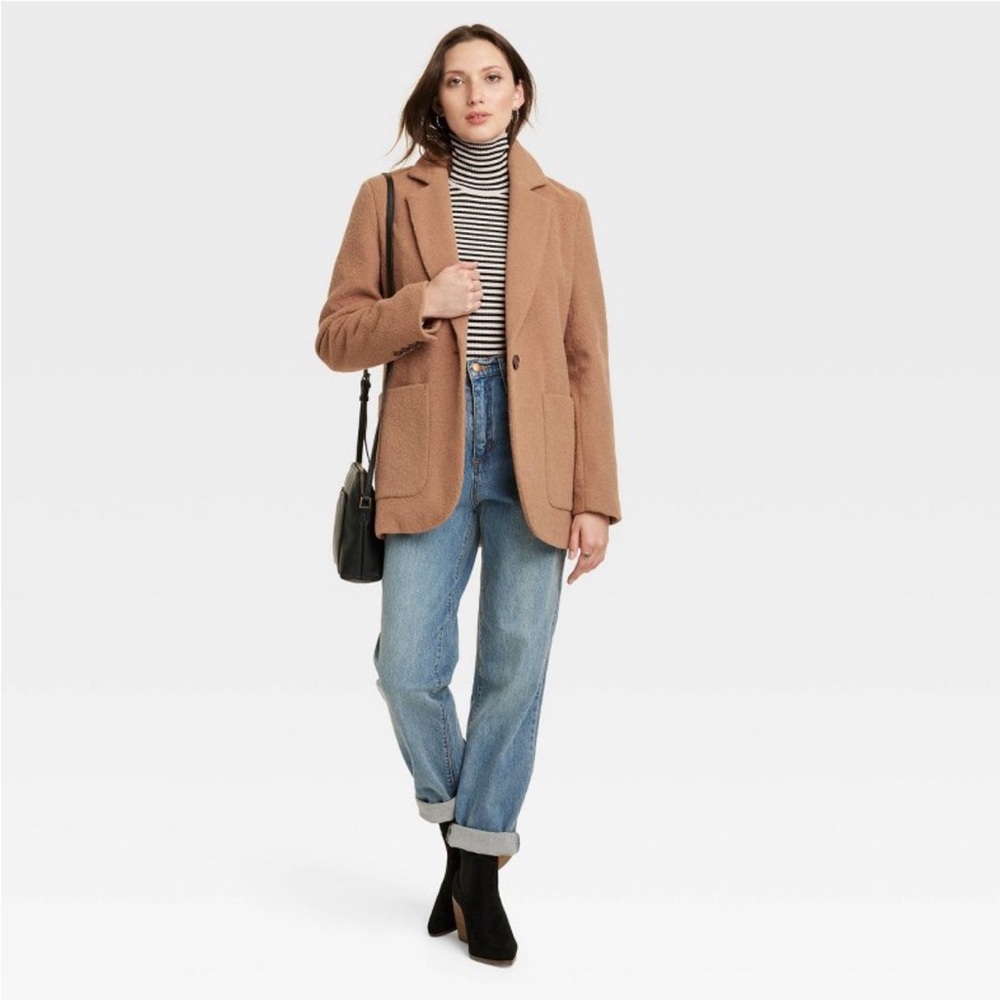 Relaxed Fit Blazer - Universal
Thread